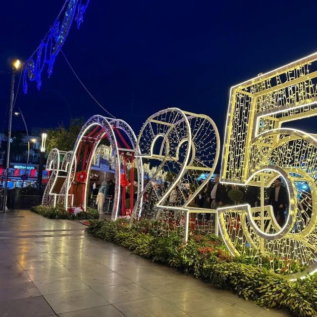 Yeni Yıl Panayırı Marmaris'te Coşkulu Etkinliklere Sahne Oldu