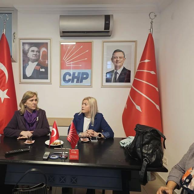 CHP Datça Kadın Kolları, İl Kadın Kolları Başkanı ve Yönetim Kurulu Üyelerini Ağırladı